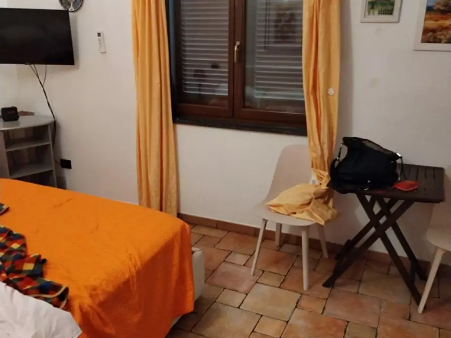 Immagine 13 di Casa indipendente in vendita  a Massa