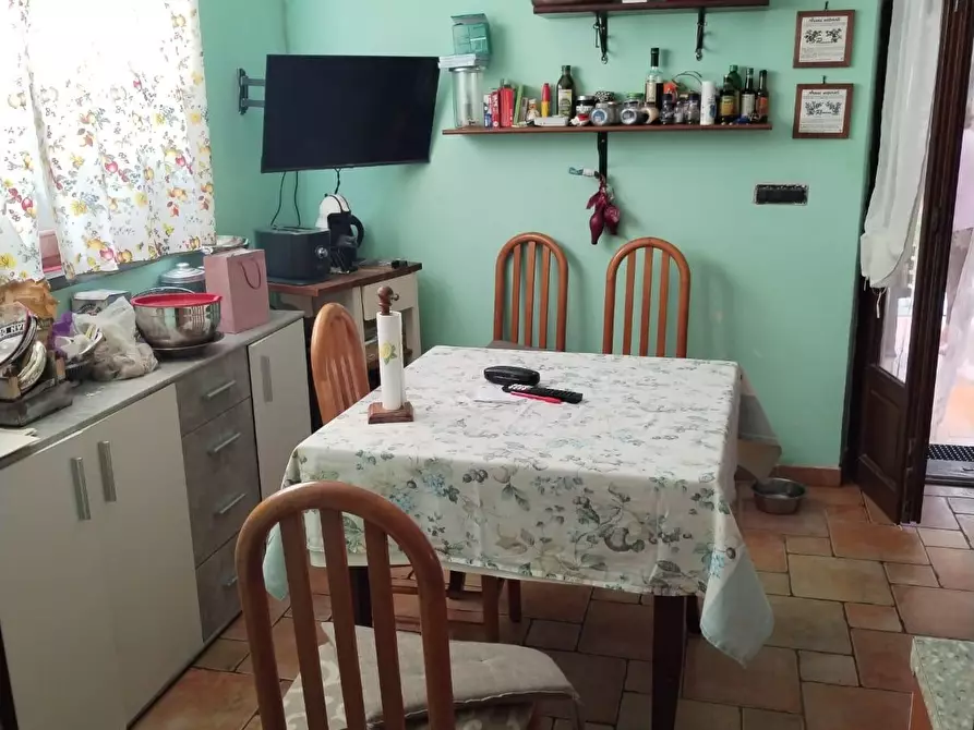 Immagine 14 di Casa indipendente in vendita  a Massa