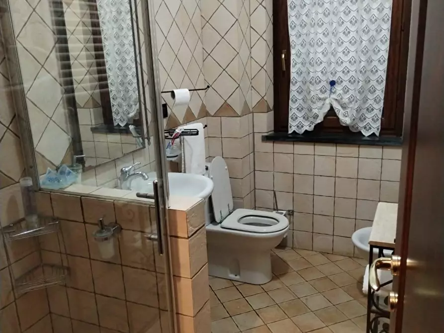 Immagine 16 di Casa indipendente in vendita  a Massa