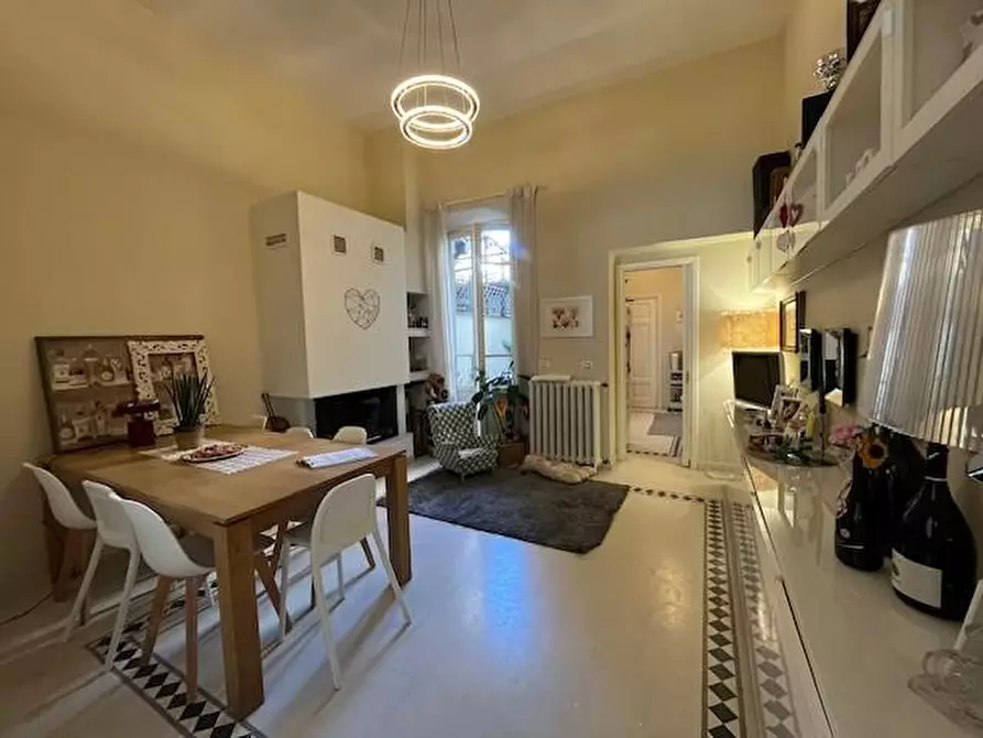 Immagine 3 di Villetta a schiera in vendita  a Viareggio