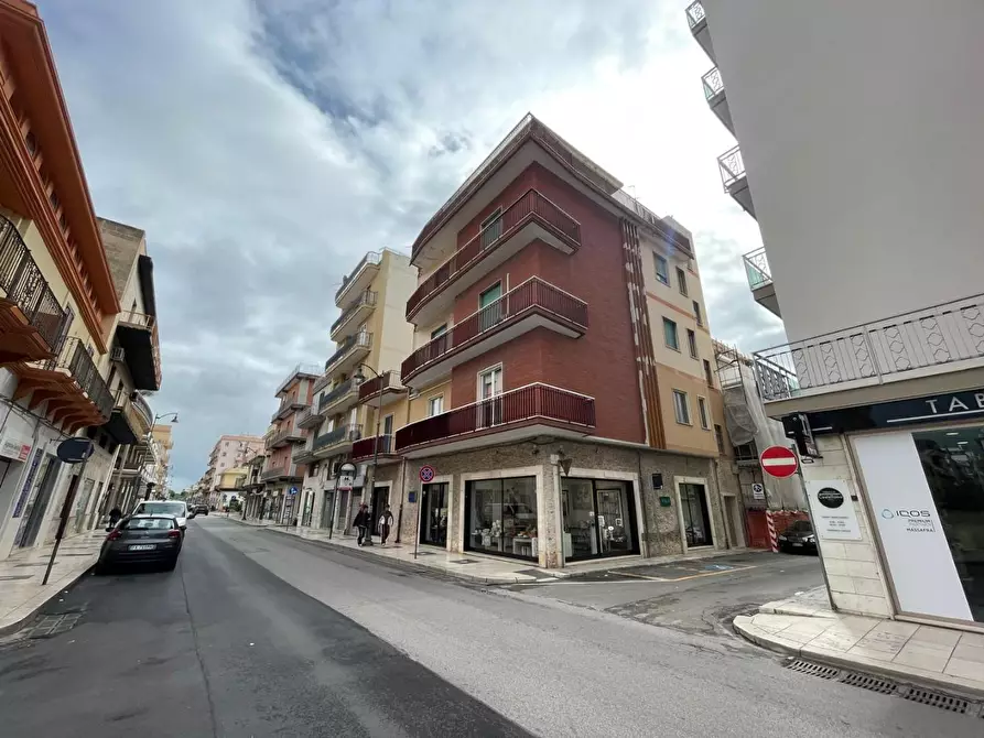 Immagine 22 di Appartamento in vendita  a Massafra