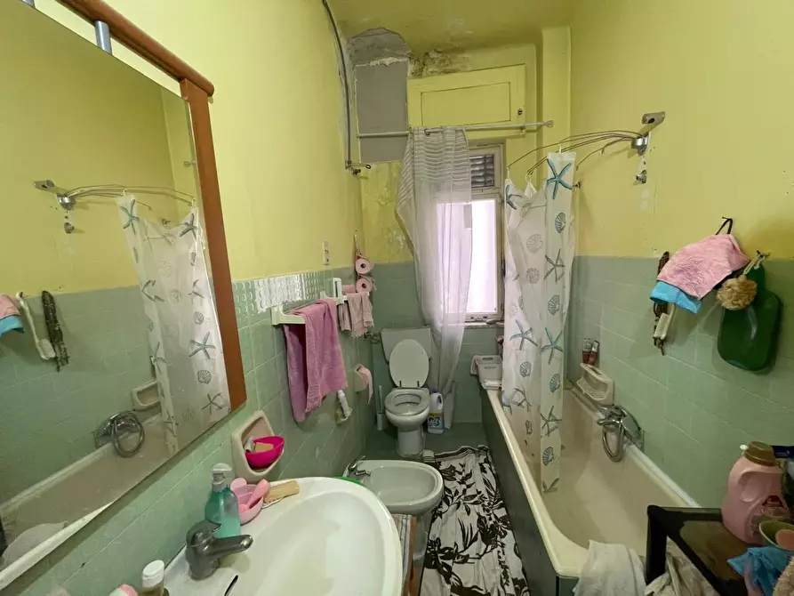 Immagine 12 di Appartamento in vendita  a Massafra