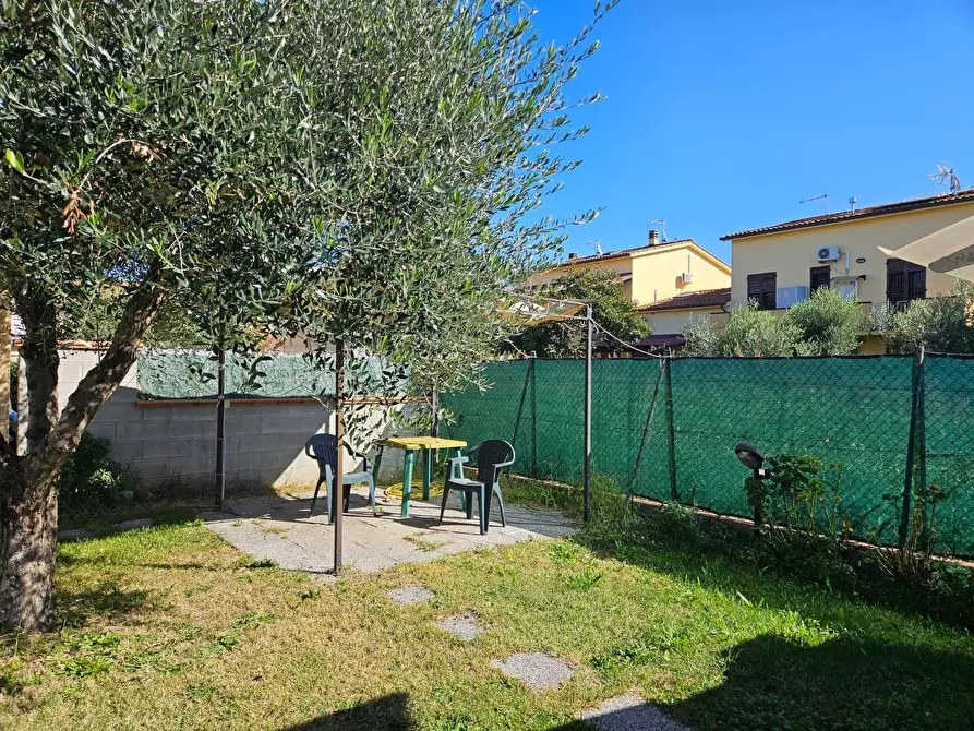 Immagine 21 di Appartamento in vendita  a Cascina