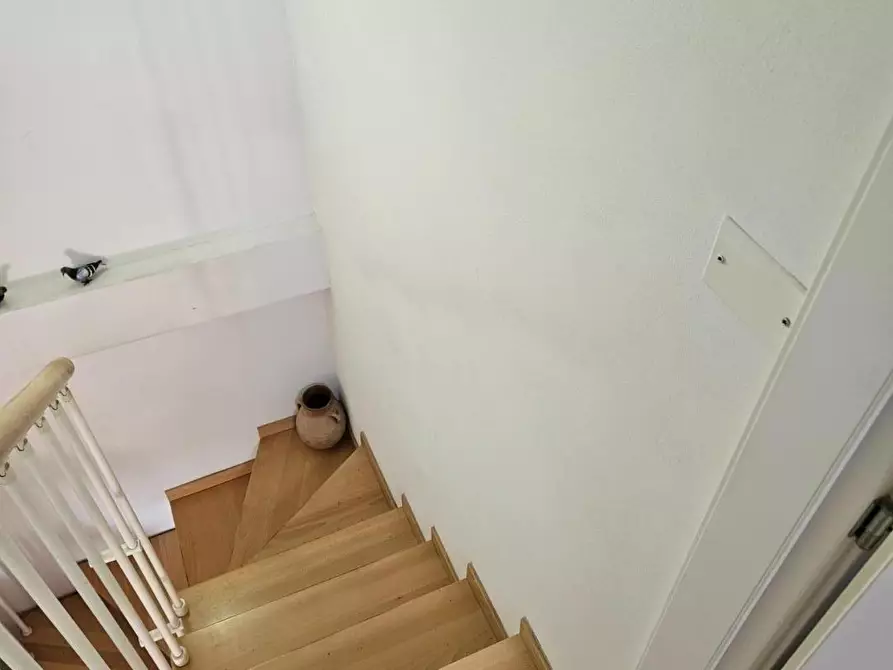 Immagine 13 di Appartamento in vendita  a Cascina