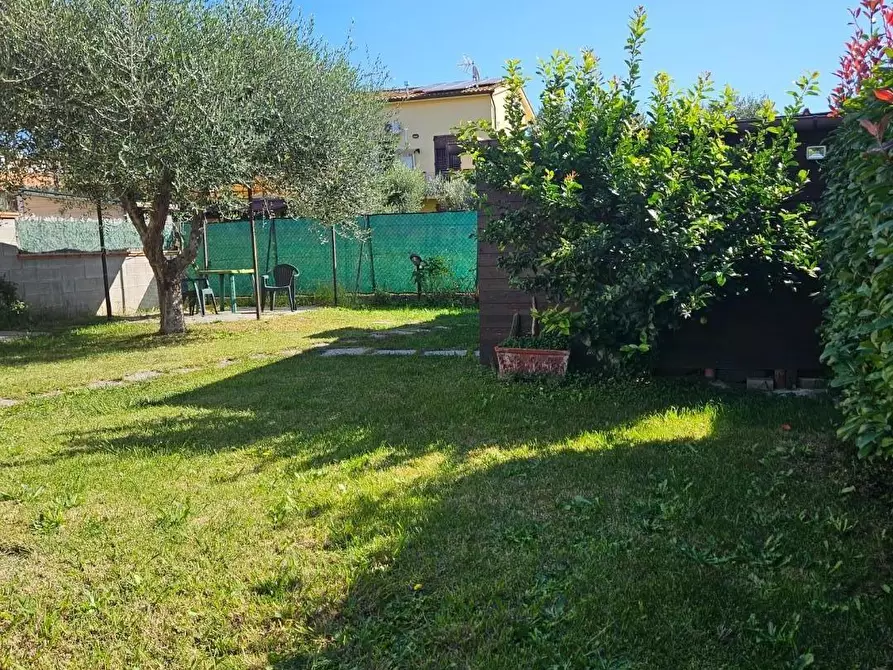 Immagine 20 di Appartamento in vendita  a Cascina