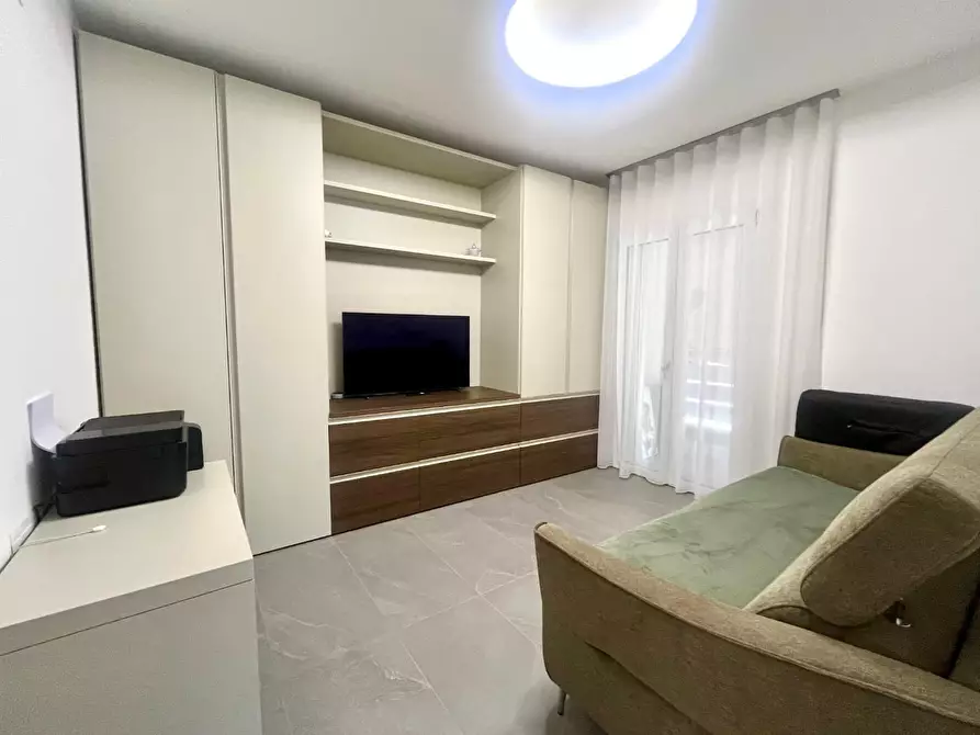 Immagine 14 di Appartamento in vendita  a Carrara