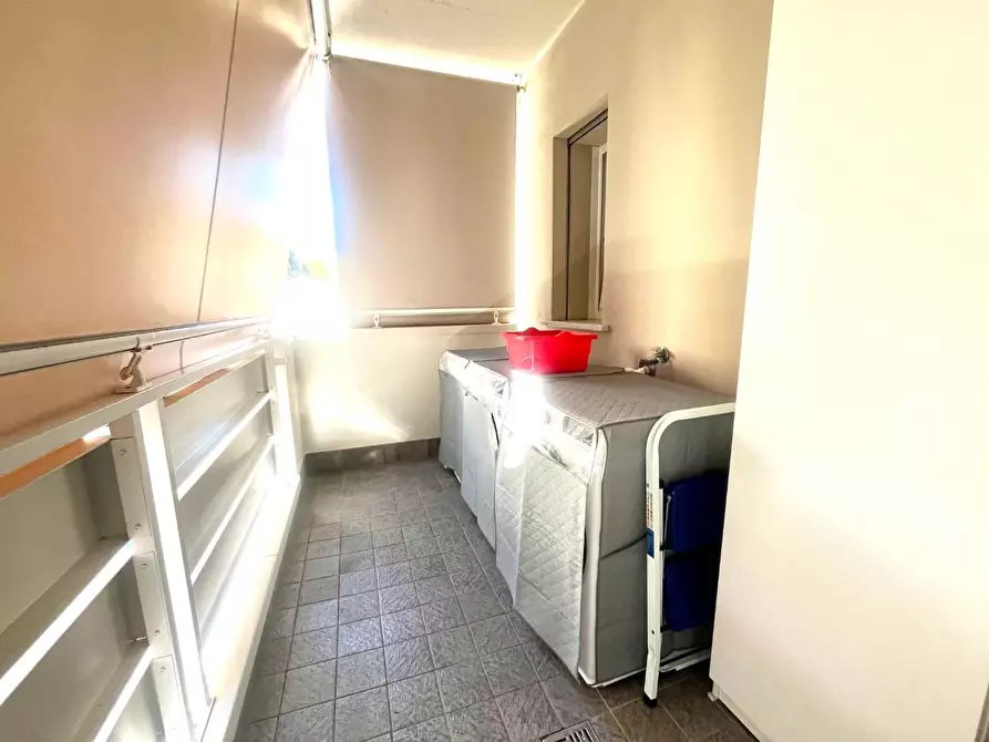 Immagine 18 di Appartamento in vendita  a Carrara