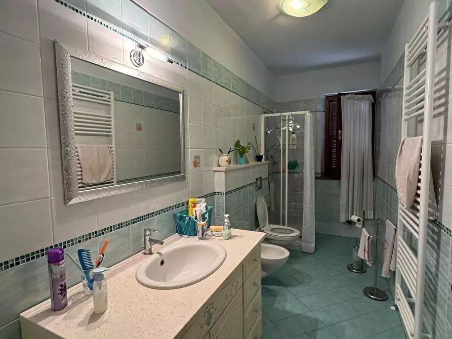 Immagine 13 di Casa bifamiliare in vendita  a San Giuliano Terme