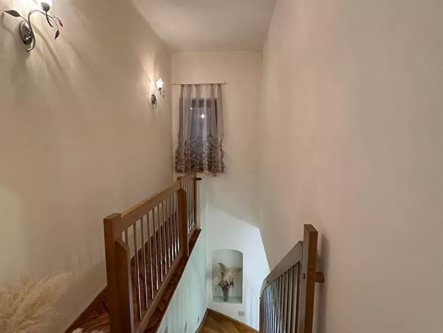 Immagine 21 di Casa bifamiliare in vendita  a San Giuliano Terme