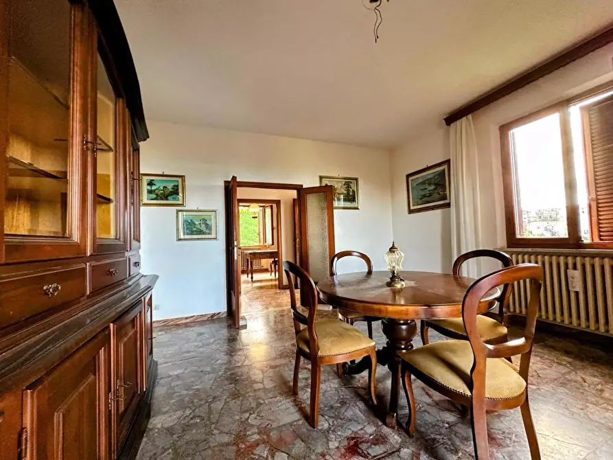 Immagine 8 di Villa in vendita  a Castagneto Carducci