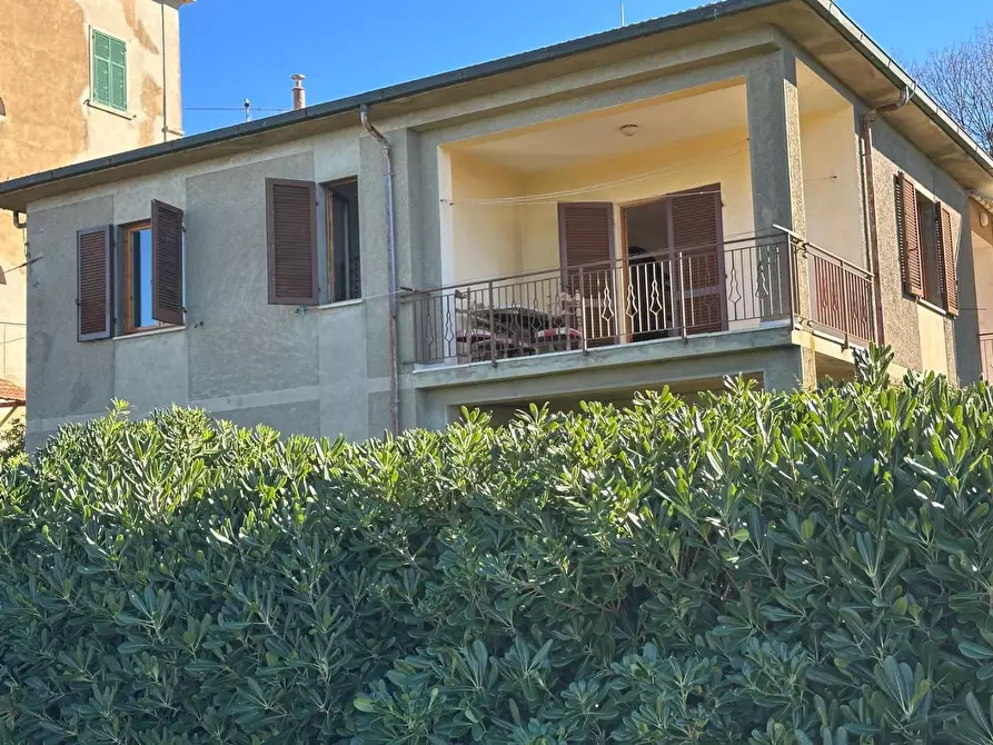 Immagine 71 di Villa in vendita  a Castagneto Carducci