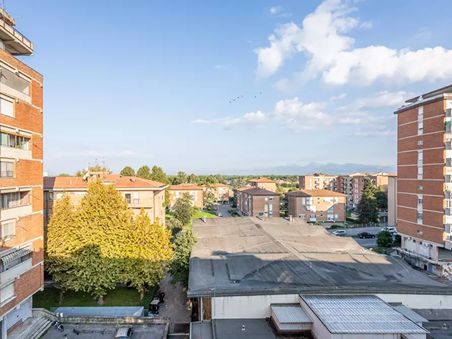 Immagine 11 di Appartamento in vendita  a Pisa