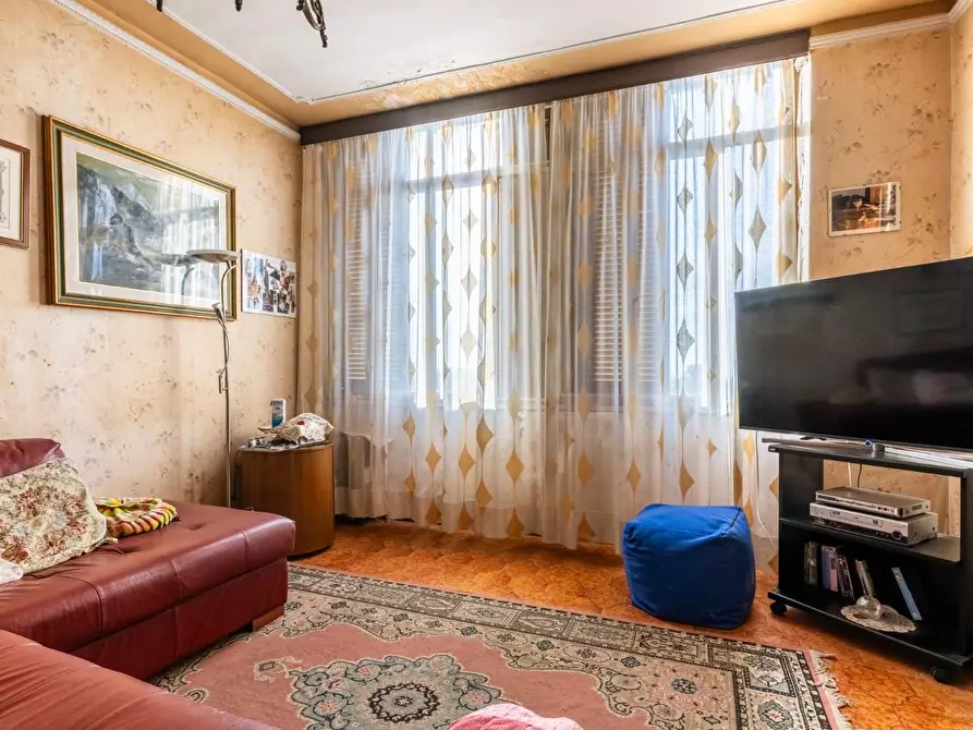 Immagine 1 di Appartamento in vendita  a Pisa