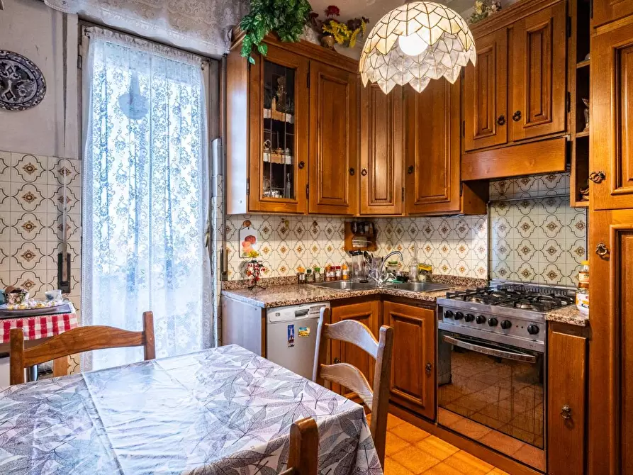 Immagine 8 di Appartamento in vendita  a Pisa