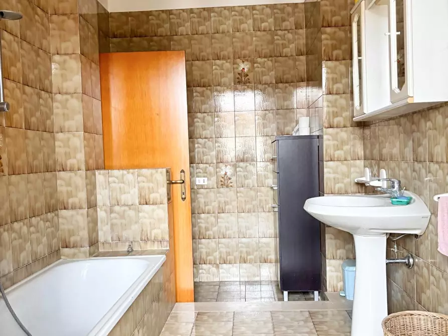 Immagine 10 di Villetta a schiera in vendita  a Empoli