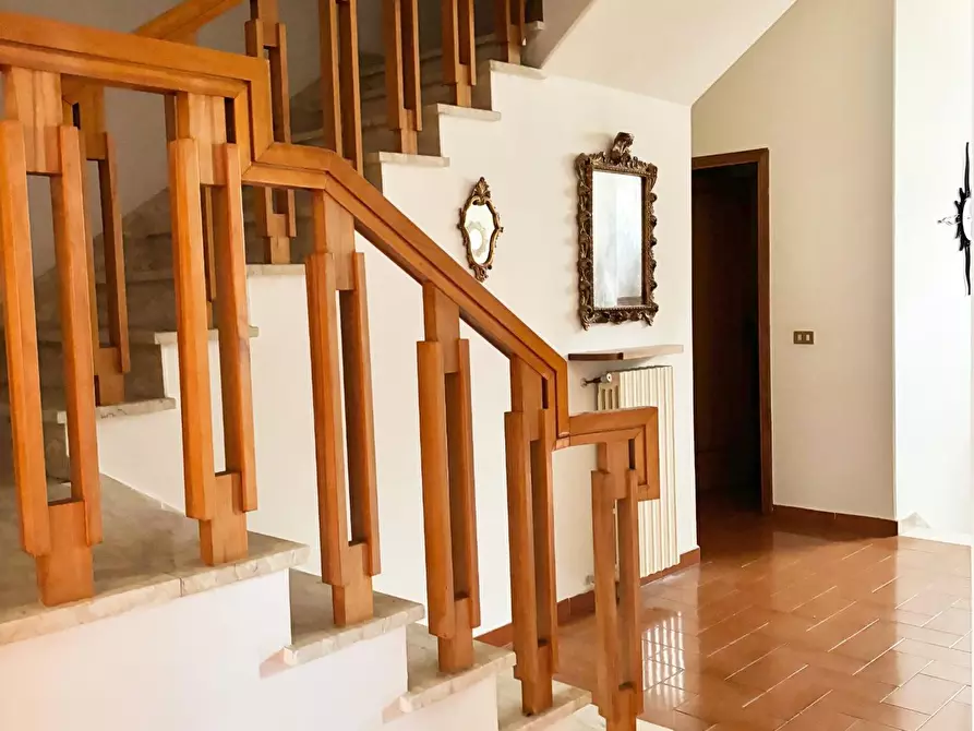 Immagine 25 di Villetta a schiera in vendita  a Empoli