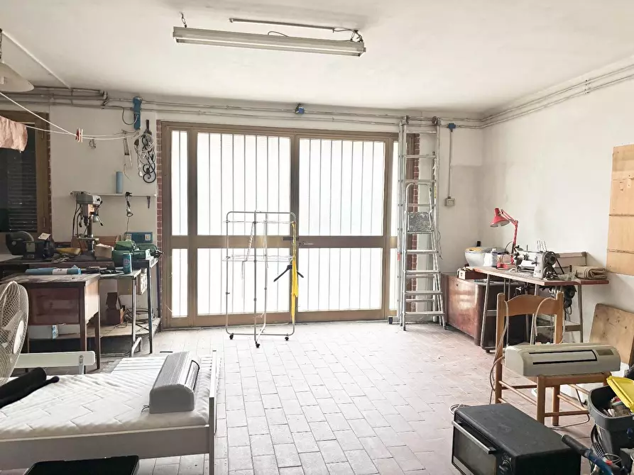 Immagine 27 di Villetta a schiera in vendita  a Empoli