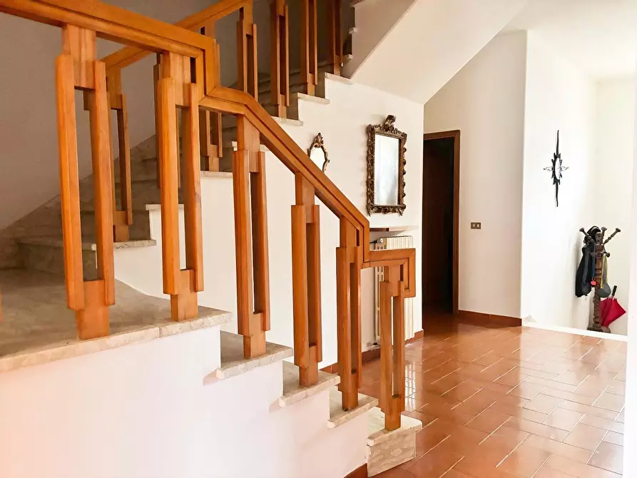 Immagine 11 di Villetta a schiera in vendita  a Empoli