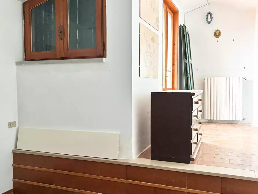 Immagine 15 di Villetta a schiera in vendita  a Empoli