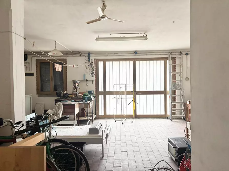 Immagine 26 di Villetta a schiera in vendita  a Empoli