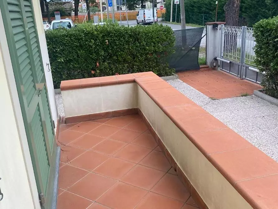 Immagine 4 di Villetta a schiera in vendita  a Camaiore