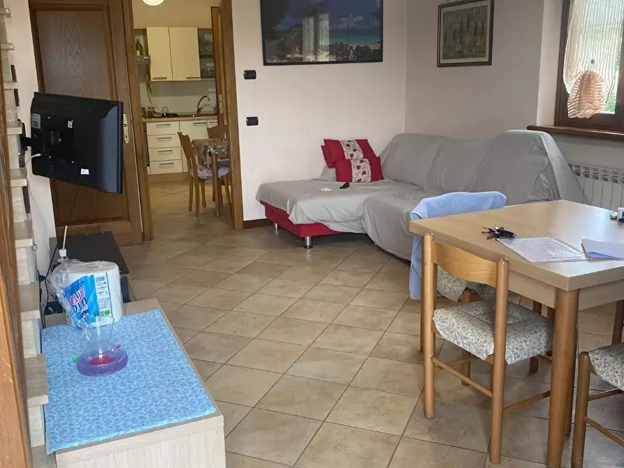 Immagine 10 di Villetta a schiera in vendita  a Camaiore