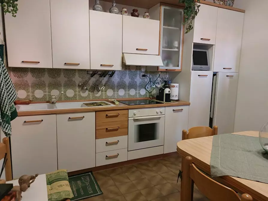 Immagine 1 di Appartamento in vendita  a Cecina