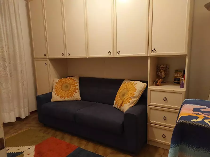 Immagine 11 di Appartamento in vendita  a Cecina