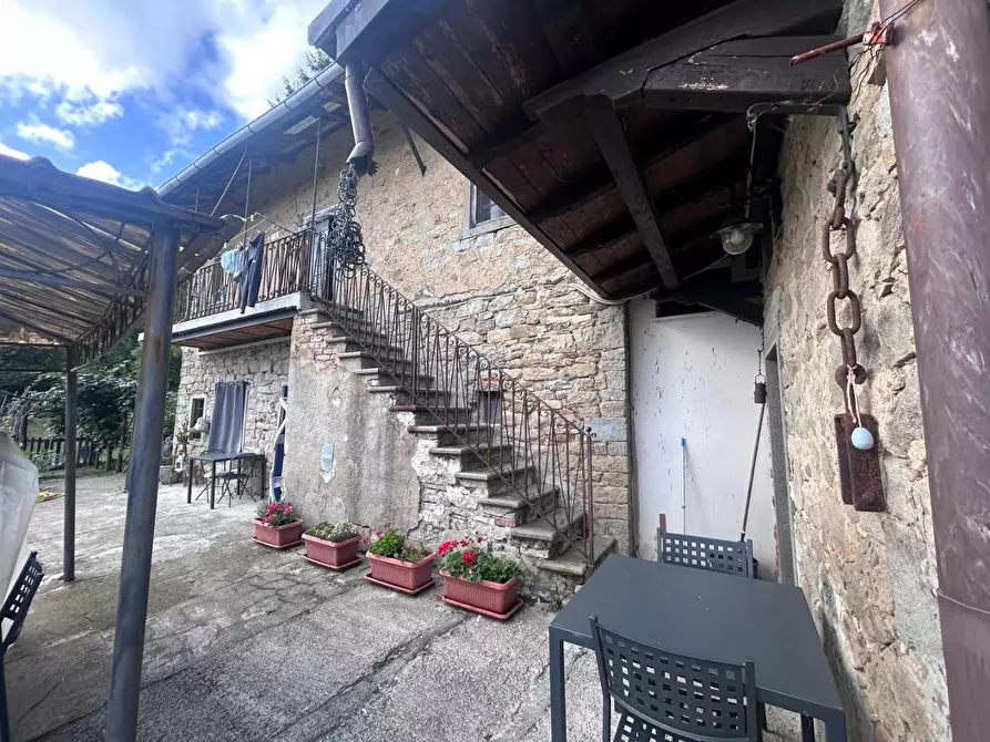 Immagine 6 di Casa indipendente in vendita  a Pontremoli