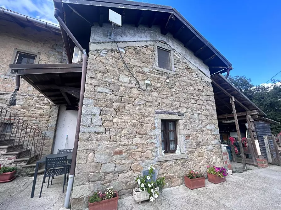 Immagine 5 di Casa indipendente in vendita  a Pontremoli