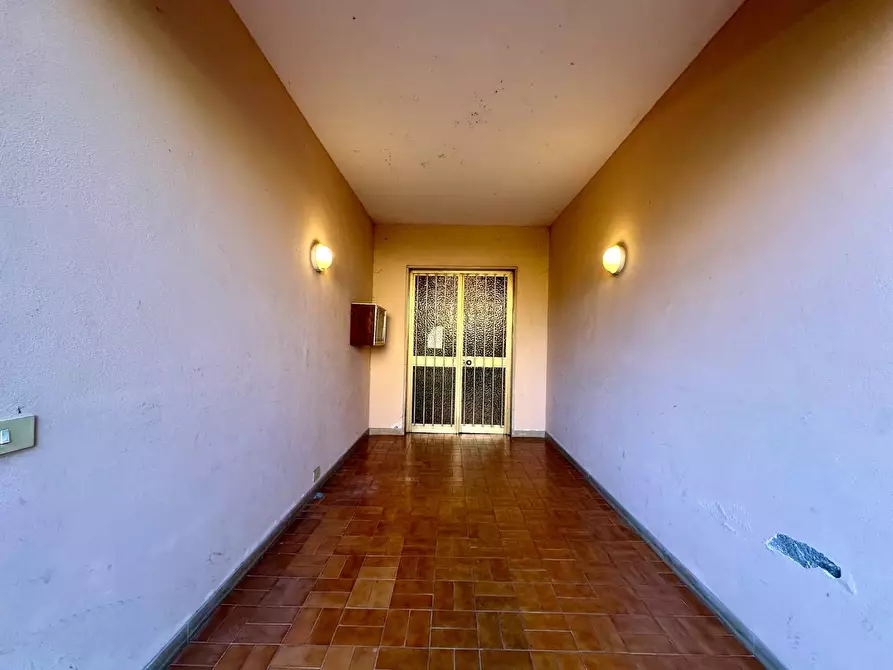 Immagine 33 di Appartamento in vendita  a Lucca