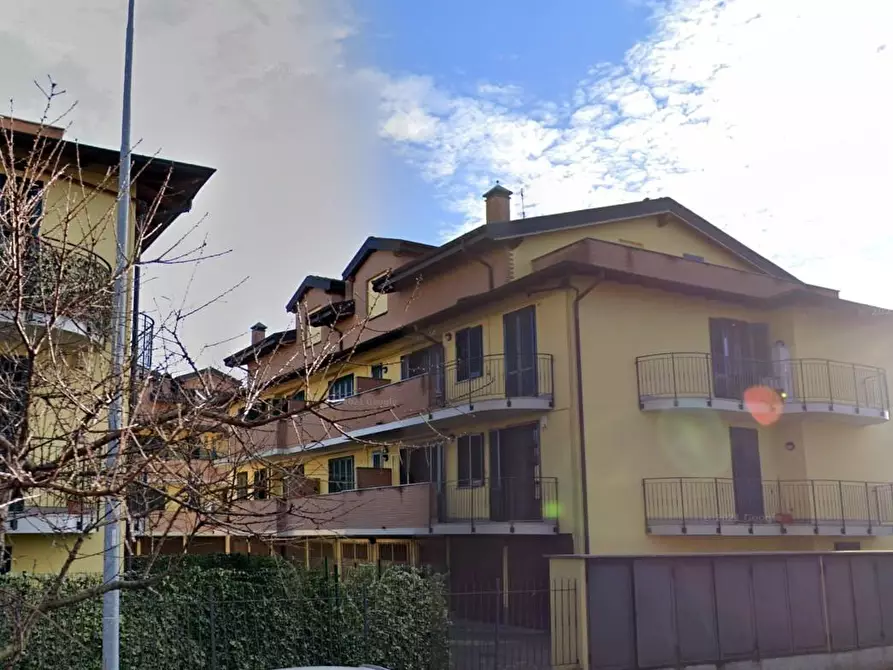 Immagine 2 di Appartamento in vendita  a Carpiano