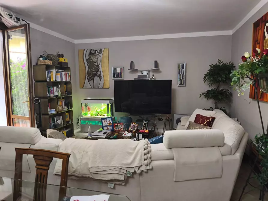 Immagine 6 di Casa semindipendente in vendita  a Carrara