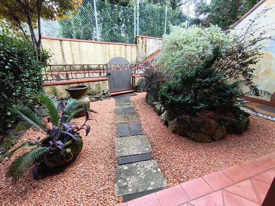 Immagine 26 di Casa semindipendente in vendita  a Carrara