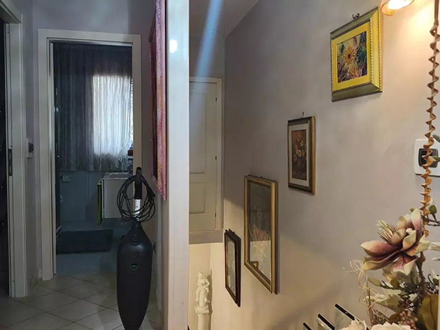 Immagine 15 di Casa semindipendente in vendita  a Carrara