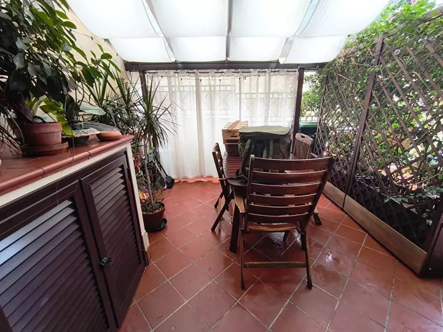 Immagine 36 di Casa semindipendente in vendita  a Carrara