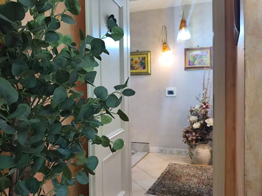 Immagine 19 di Casa semindipendente in vendita  a Carrara