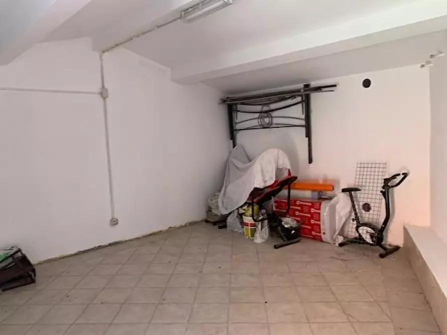 Immagine 2 di Appartamento in vendita  a Uzzano