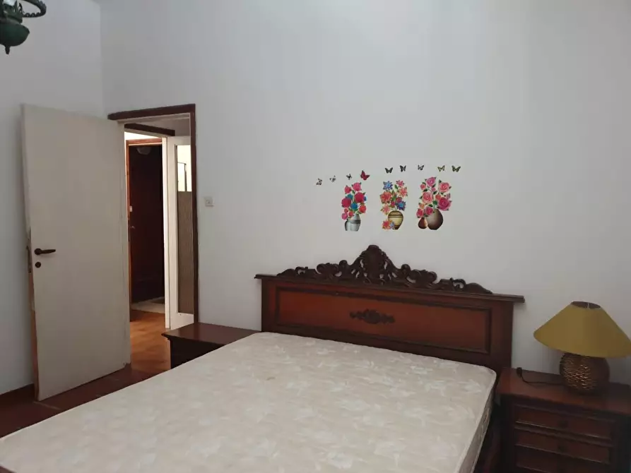 Immagine 14 di Appartamento in vendita  a Massa