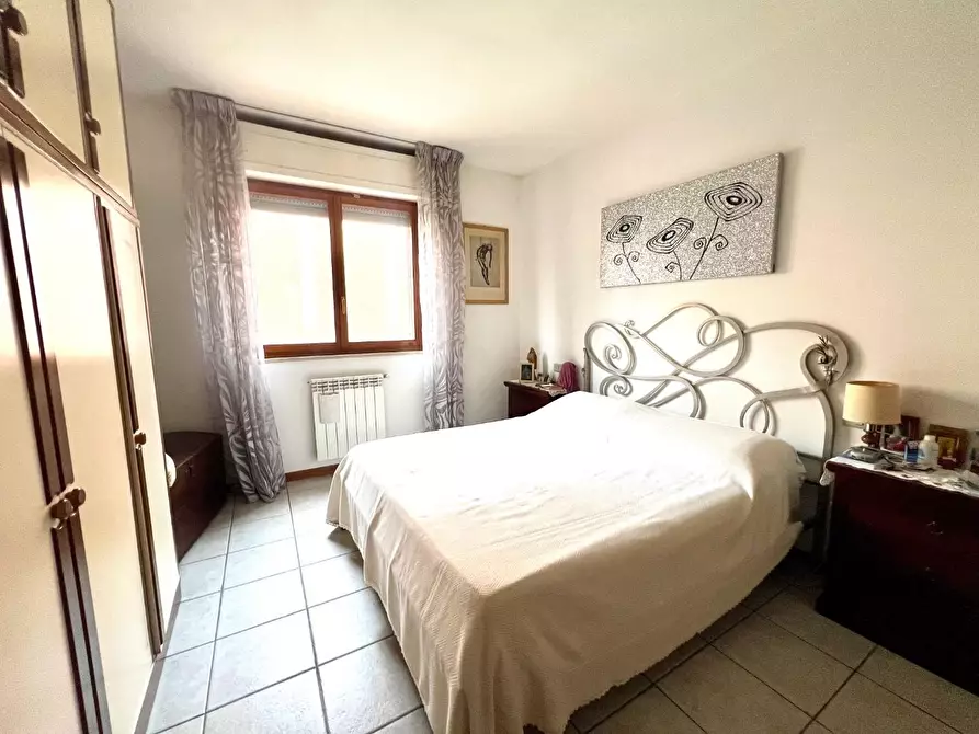 Immagine 18 di Appartamento in vendita  a Pontedera