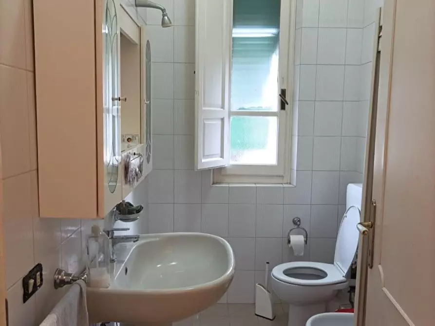 Immagine 34 di Casa bifamiliare in vendita  a Pietrasanta