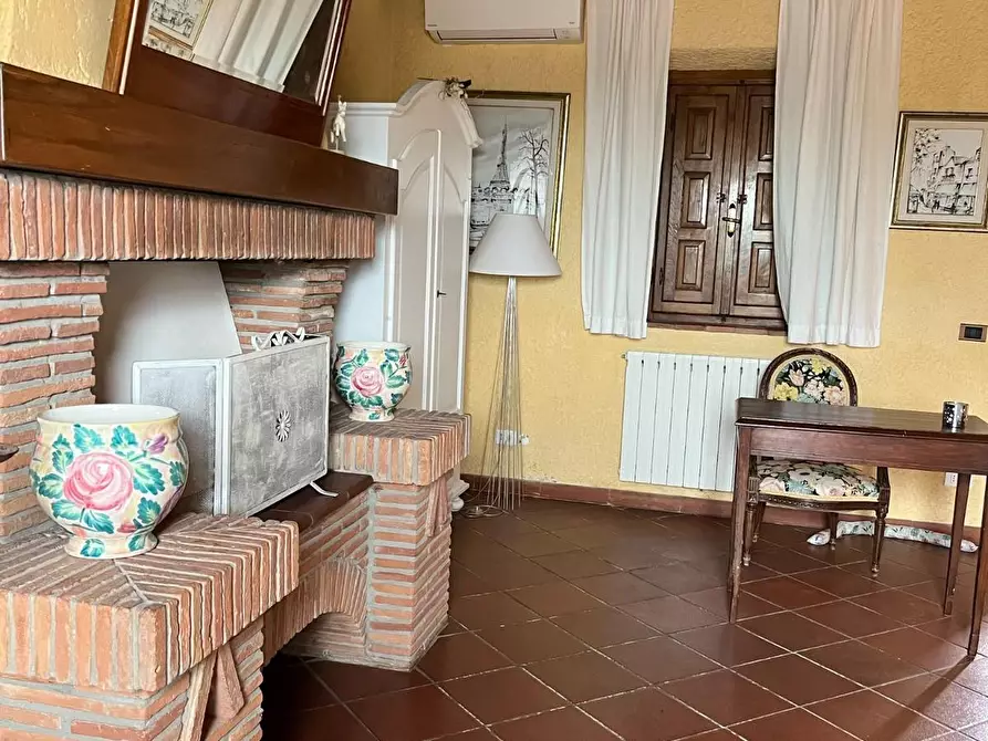 Immagine 22 di Villa in vendita  a Massarosa