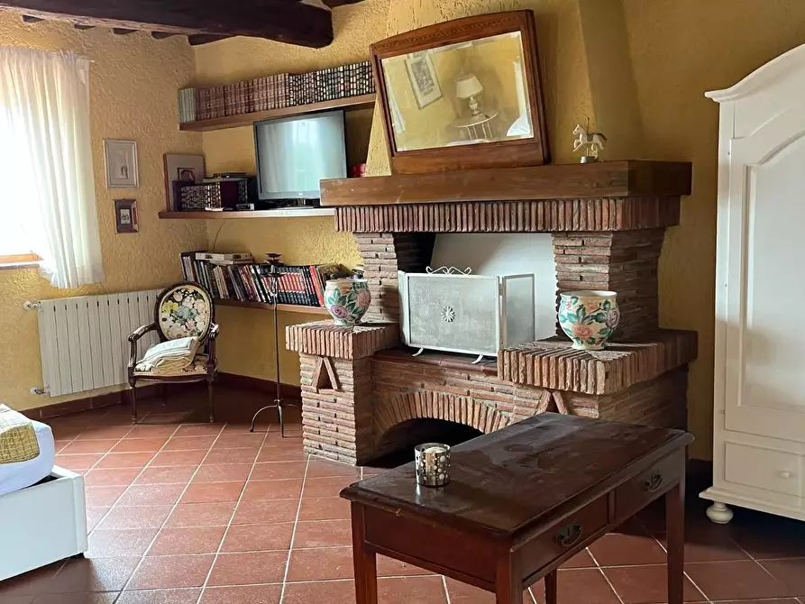 Immagine 23 di Villa in vendita  a Massarosa