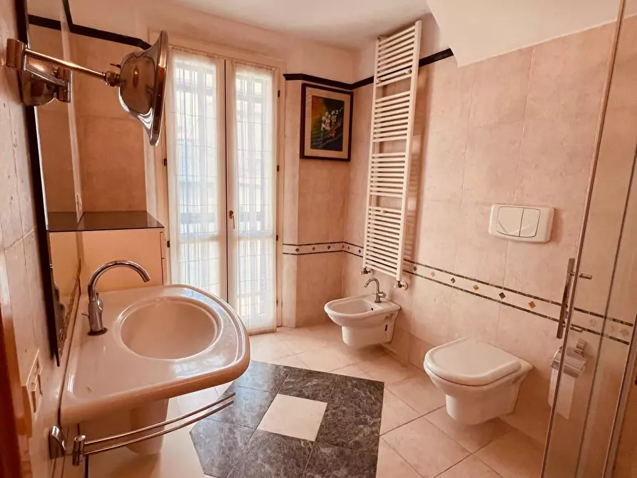 Immagine 10 di Appartamento in vendita  a Cecina