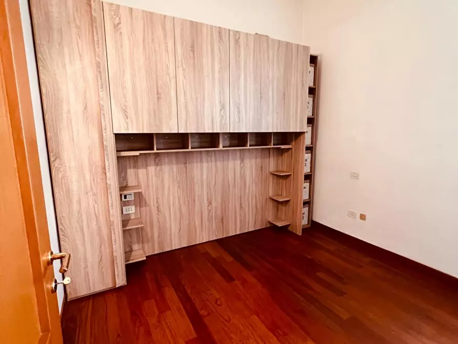 Immagine 15 di Appartamento in vendita  a Cecina