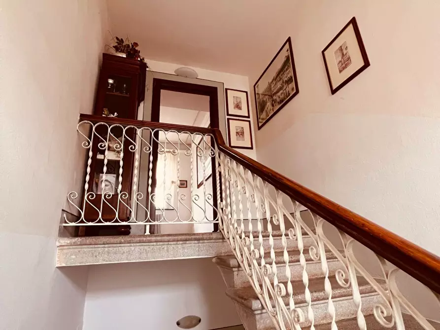 Immagine 30 di Appartamento in vendita  a Cecina