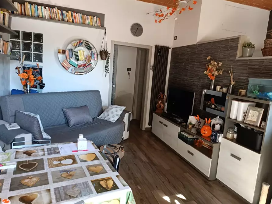 Immagine 17 di Appartamento in vendita  a Pisa