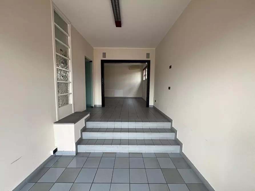 Immagine 1 di Ufficio in vendita  a Empoli