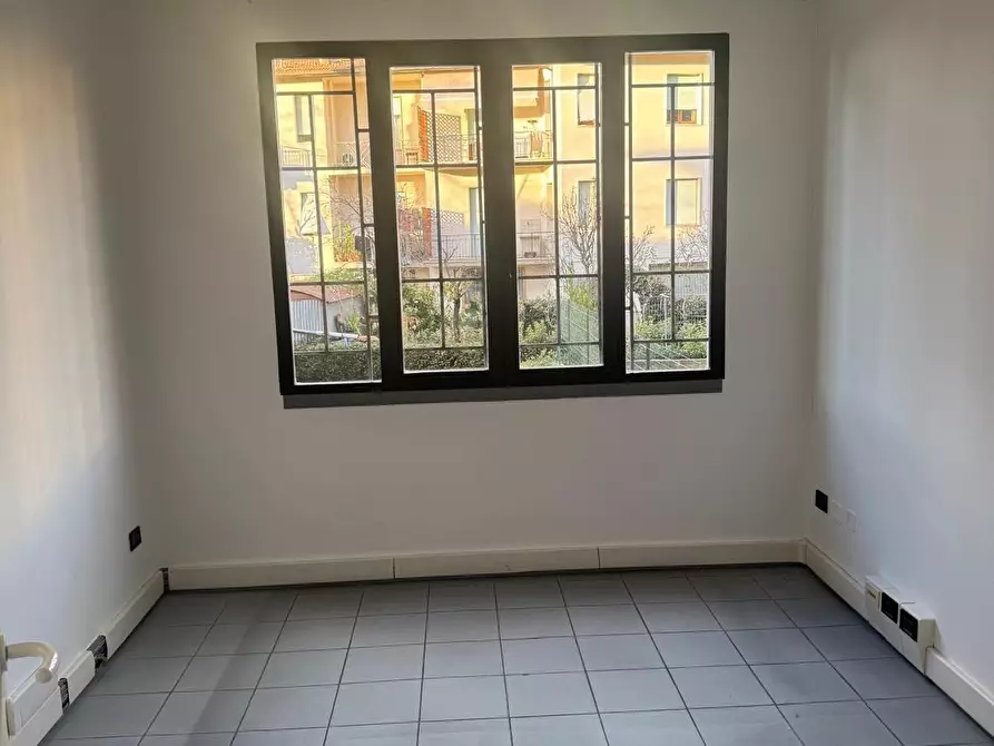 Immagine 16 di Ufficio in vendita  a Empoli