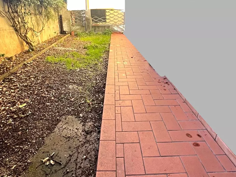 Immagine 23 di Appartamento in vendita  a Montelupo Fiorentino